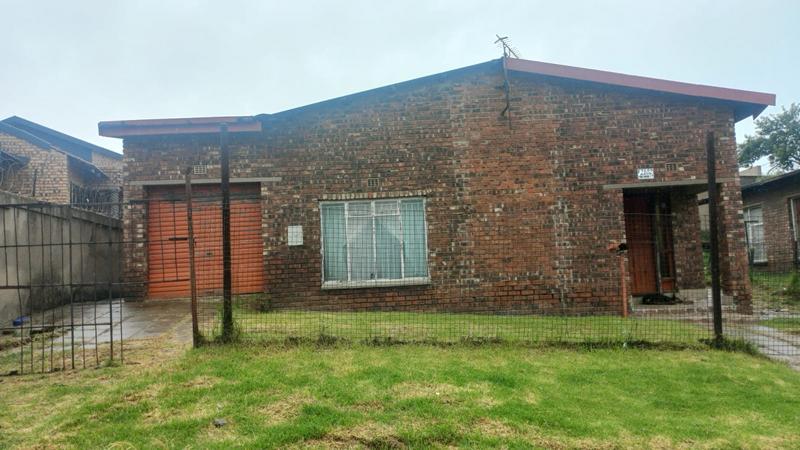 4 Bedroom Property for Sale in Wesselton Mpumalanga