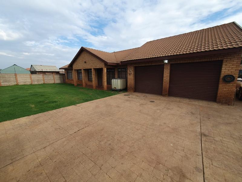 To Let 3 Bedroom Property for Rent in Delmas Mpumalanga