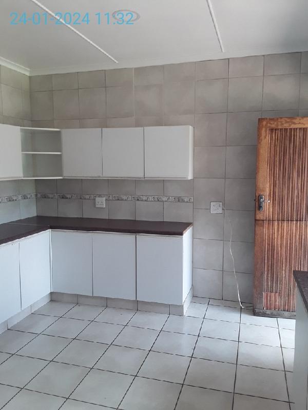To Let 4 Bedroom Property for Rent in Eloff Mpumalanga