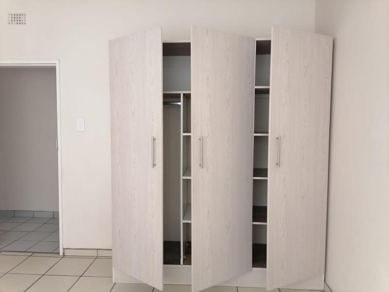 To Let 4 Bedroom Property for Rent in Eloff Mpumalanga