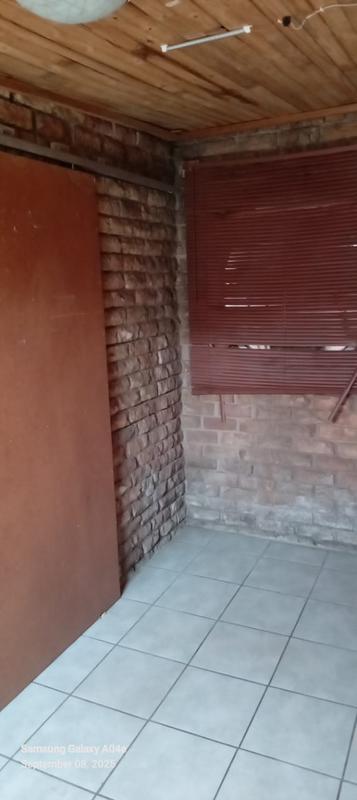 To Let 1 Bedroom Property for Rent in Eloff Mpumalanga