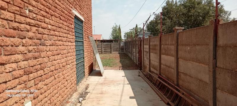 4 Bedroom Property for Sale in Eloff Mpumalanga