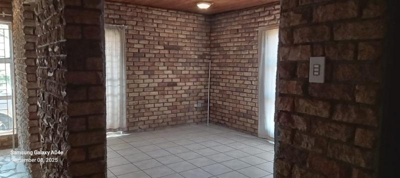 4 Bedroom Property for Sale in Eloff Mpumalanga