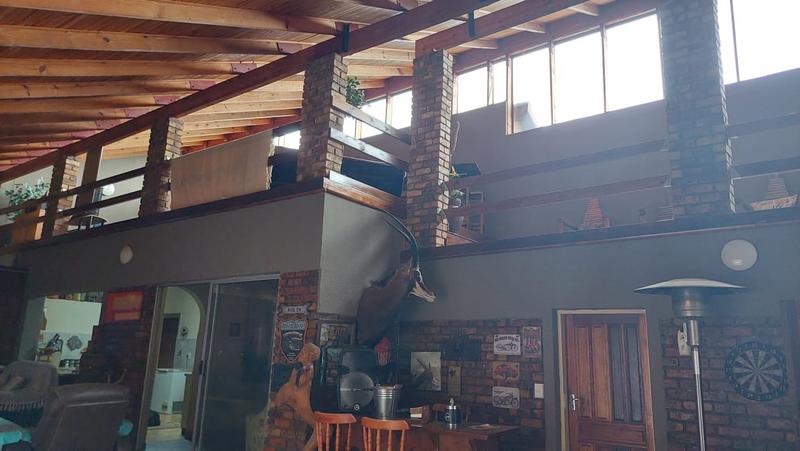 To Let 4 Bedroom Property for Rent in Ermelo Mpumalanga