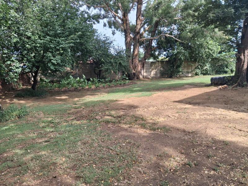 To Let 5 Bedroom Property for Rent in Meyerville Mpumalanga