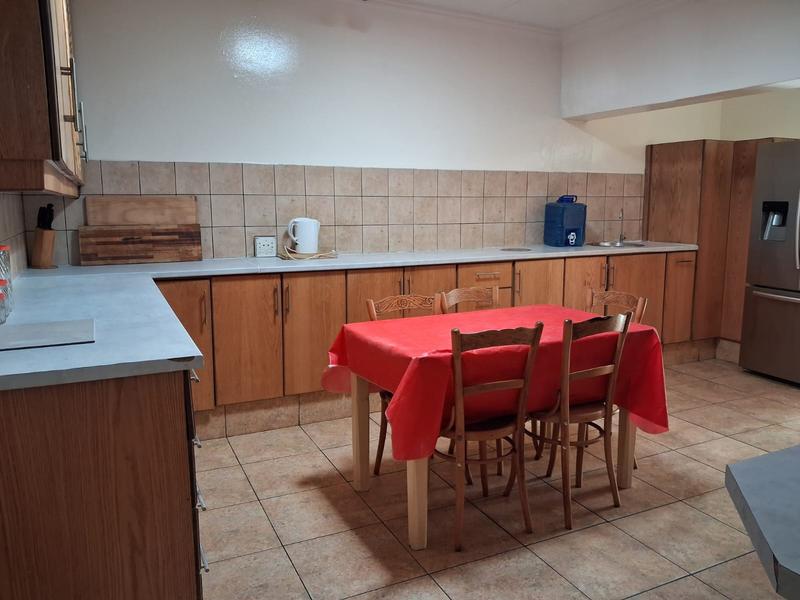 To Let 5 Bedroom Property for Rent in Meyerville Mpumalanga