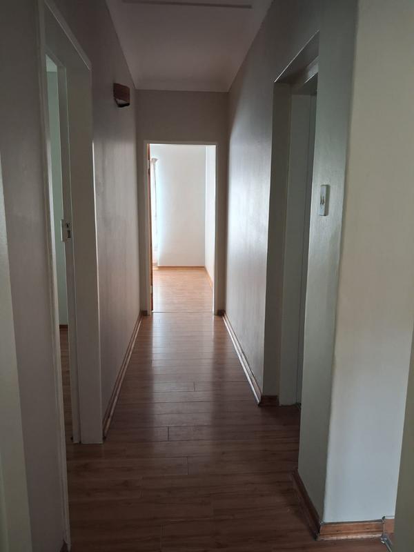 To Let 5 Bedroom Property for Rent in Meyerville Mpumalanga