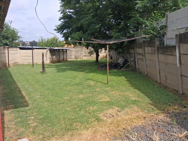 To Let 5 Bedroom Property for Rent in Meyerville Mpumalanga
