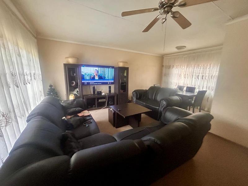 3 Bedroom Property for Sale in Flora Park Mpumalanga