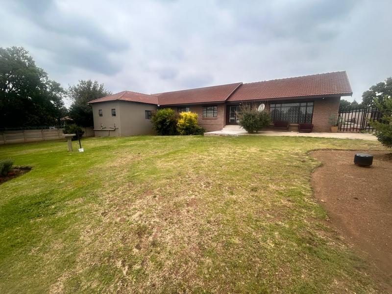 8 Bedroom Property for Sale in Stanfield Hill Mpumalanga