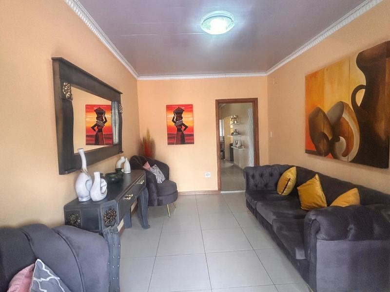 8 Bedroom Property for Sale in Stanfield Hill Mpumalanga