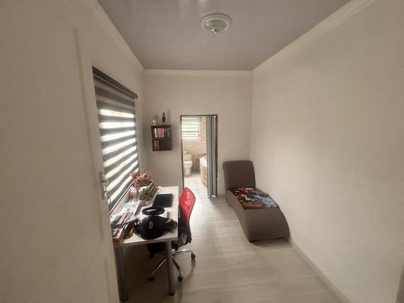 8 Bedroom Property for Sale in Stanfield Hill Mpumalanga