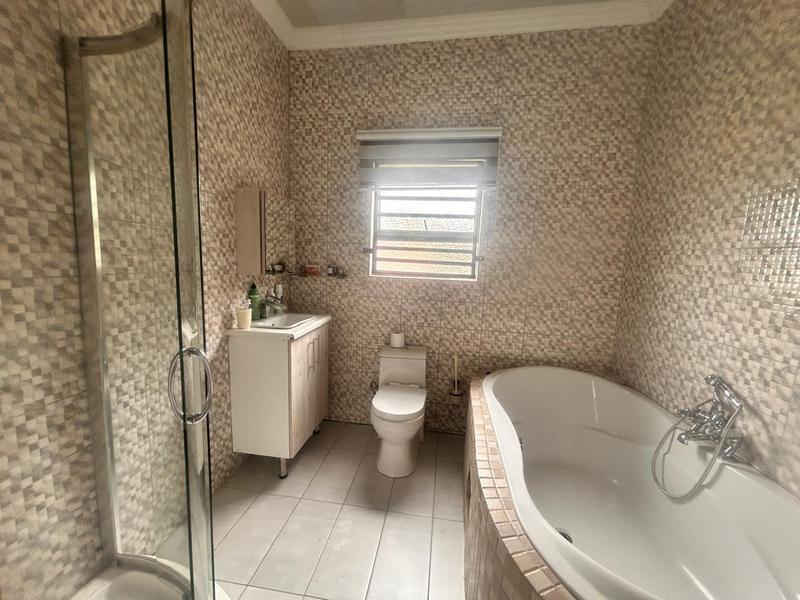 8 Bedroom Property for Sale in Stanfield Hill Mpumalanga