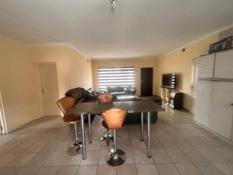 8 Bedroom Property for Sale in Stanfield Hill Mpumalanga