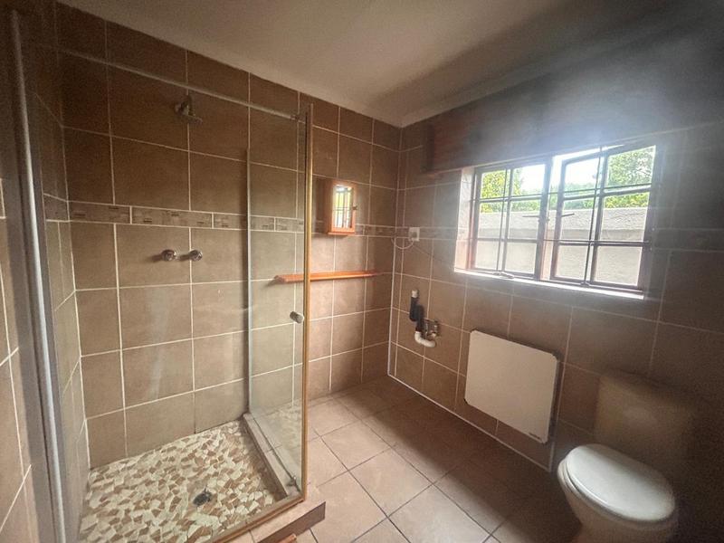 6 Bedroom Property for Sale in Standerton Mpumalanga