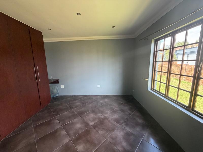 4 Bedroom Property for Sale in Aerorand Mpumalanga