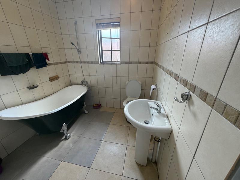 4 Bedroom Property for Sale in Aerorand Mpumalanga