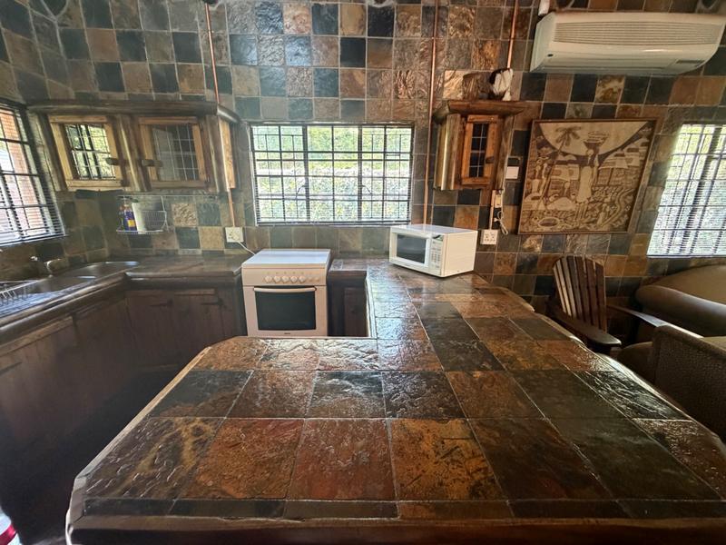 4 Bedroom Property for Sale in Presidentsrus Mpumalanga