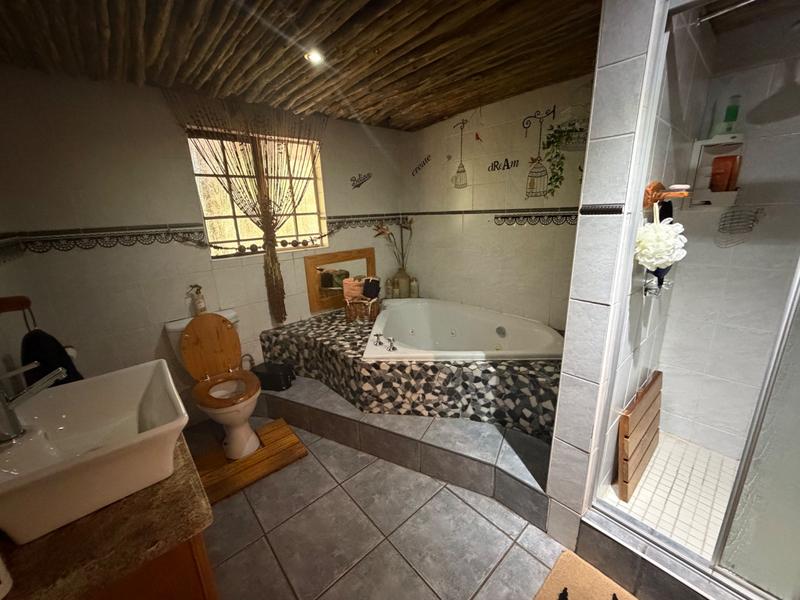 3 Bedroom Property for Sale in Presidentsrus Mpumalanga