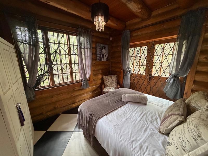 6 Bedroom Property for Sale in Presidentsrus Mpumalanga