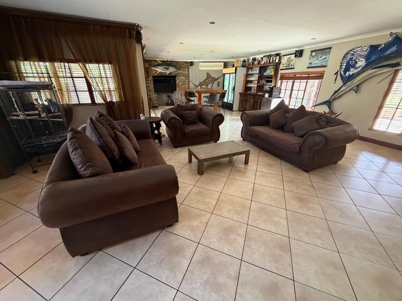 6 Bedroom Property for Sale in Clubville Mpumalanga