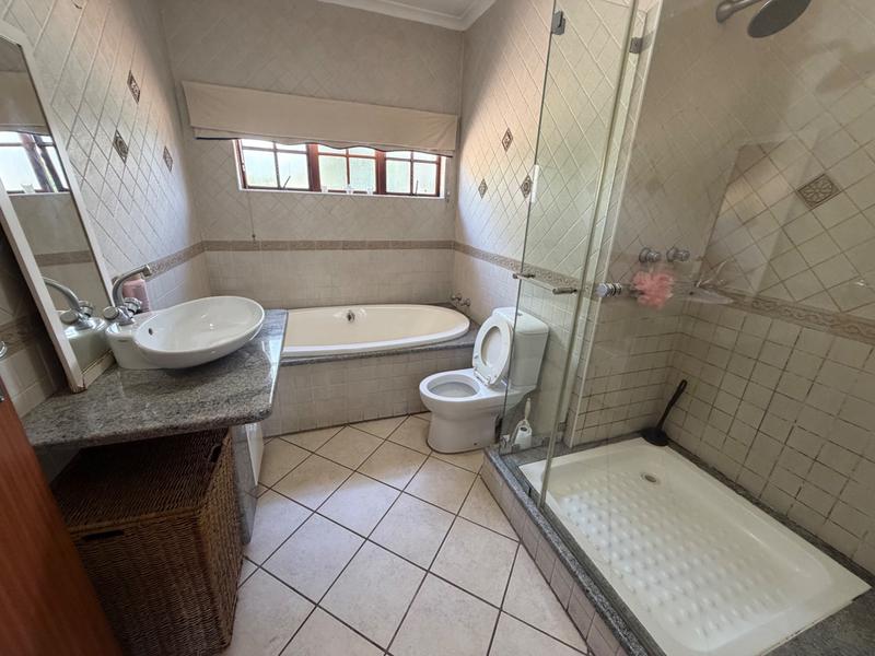 6 Bedroom Property for Sale in Clubville Mpumalanga