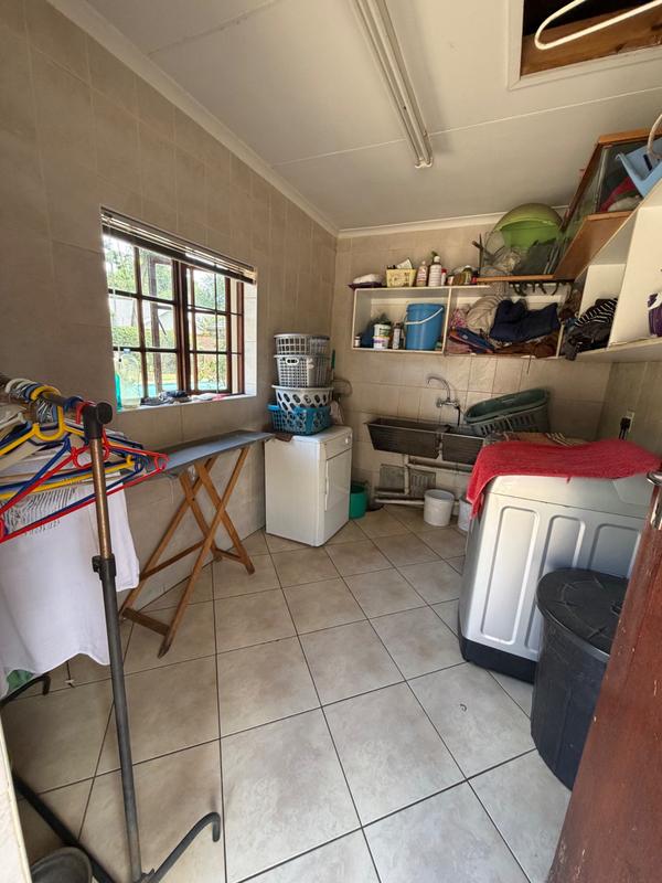 6 Bedroom Property for Sale in Clubville Mpumalanga