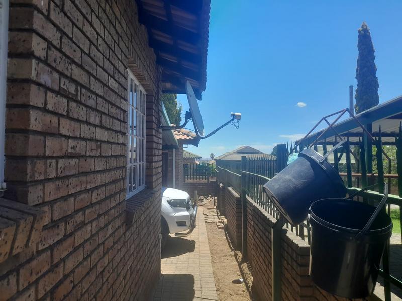 3 Bedroom Property for Sale in Witbank Mpumalanga