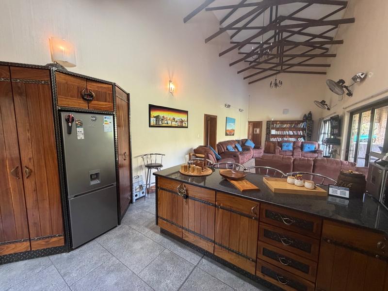 8 Bedroom Property for Sale in Presidentsrus Mpumalanga