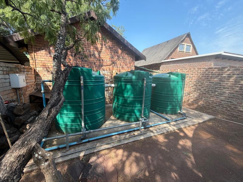 8 Bedroom Property for Sale in Presidentsrus Mpumalanga