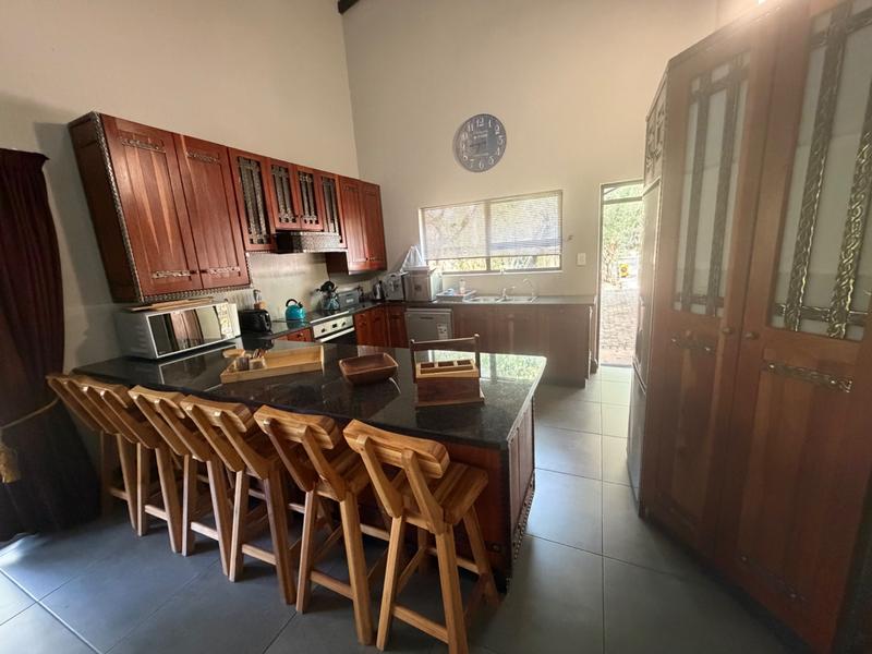 8 Bedroom Property for Sale in Presidentsrus Mpumalanga
