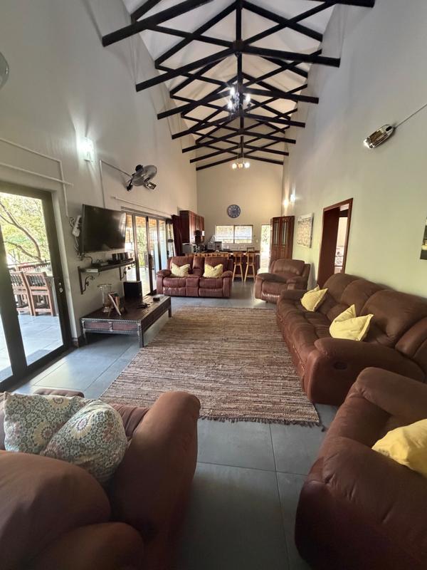 8 Bedroom Property for Sale in Presidentsrus Mpumalanga