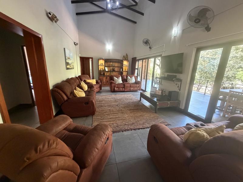 8 Bedroom Property for Sale in Presidentsrus Mpumalanga