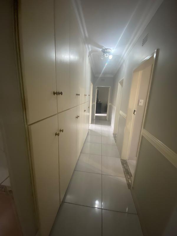 6 Bedroom Property for Sale in Dennesig Mpumalanga