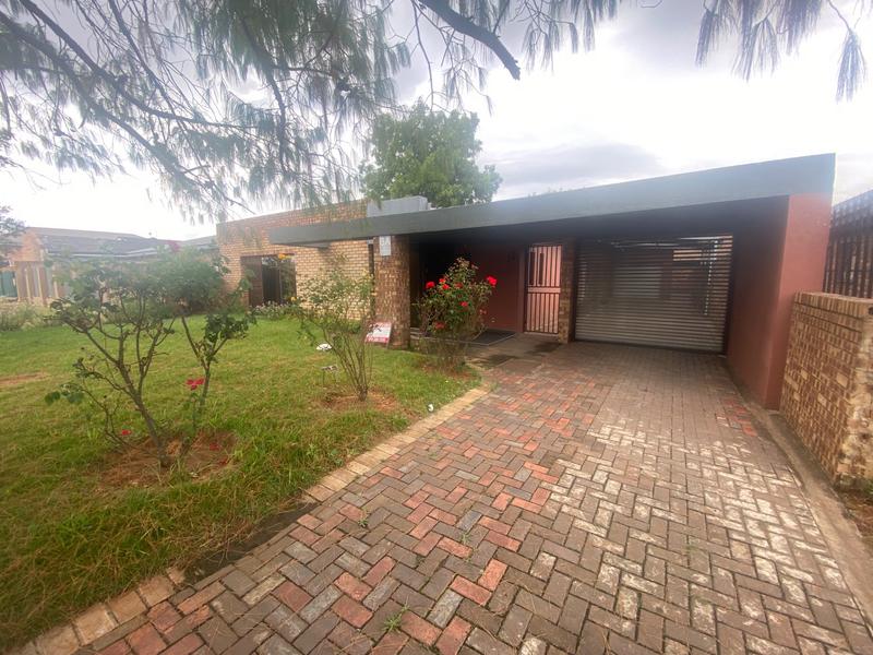 5 Bedroom Property for Sale in Eastdene Mpumalanga