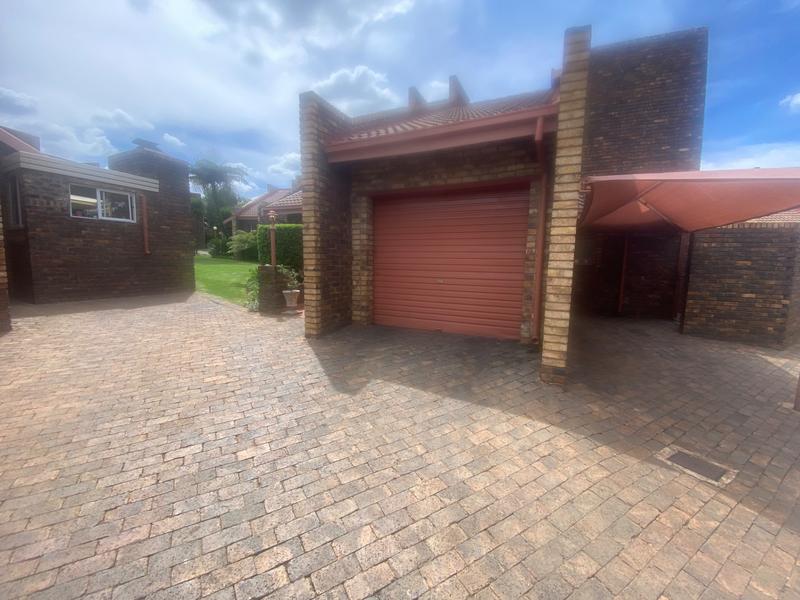 2 Bedroom Property for Sale in Aerorand Mpumalanga