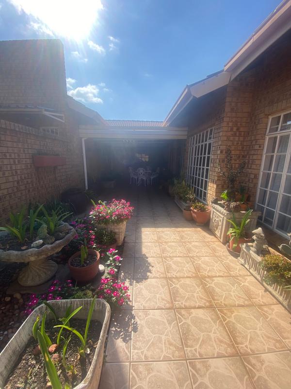 4 Bedroom Property for Sale in Middelburg Mpumalanga