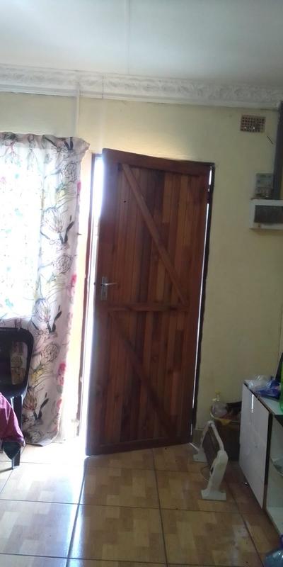 6 Bedroom Property for Sale in Nederlandpark Mpumalanga