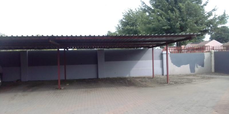 6 Bedroom Property for Sale in Nederlandpark Mpumalanga