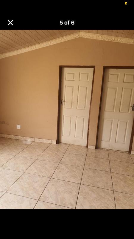 2 Bedroom Property for Sale in Wesselton Mpumalanga