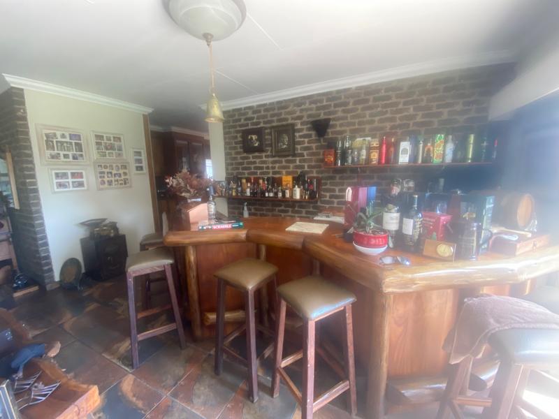 5 Bedroom Property for Sale in Clubville Mpumalanga