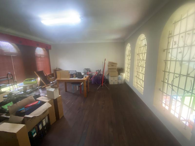 5 Bedroom Property for Sale in Clubville Mpumalanga