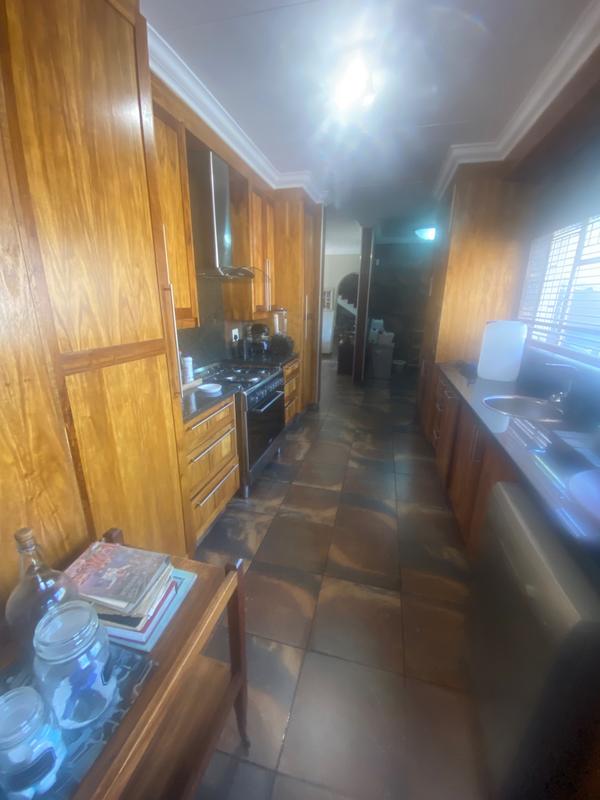 5 Bedroom Property for Sale in Clubville Mpumalanga