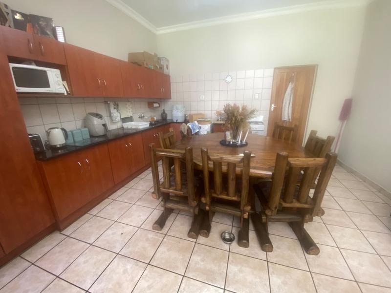 5 Bedroom Property for Sale in Clubville Mpumalanga