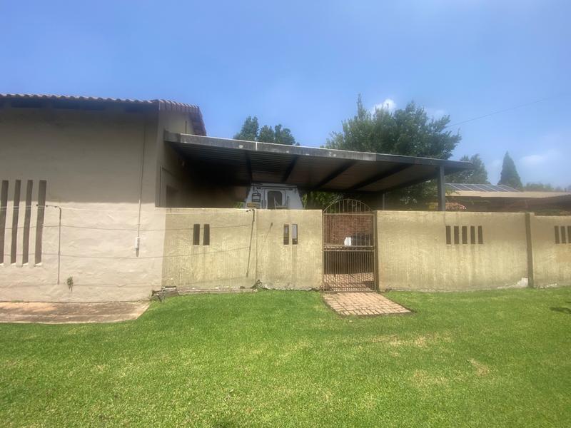 5 Bedroom Property for Sale in Clubville Mpumalanga