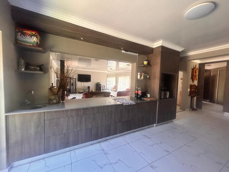 5 Bedroom Property for Sale in Meyerville Mpumalanga