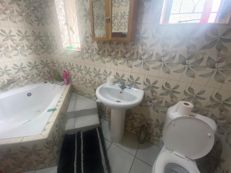 4 Bedroom Property for Sale in Mineralia Mpumalanga