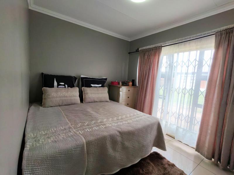 2 Bedroom Property for Sale in Ermelo Mpumalanga