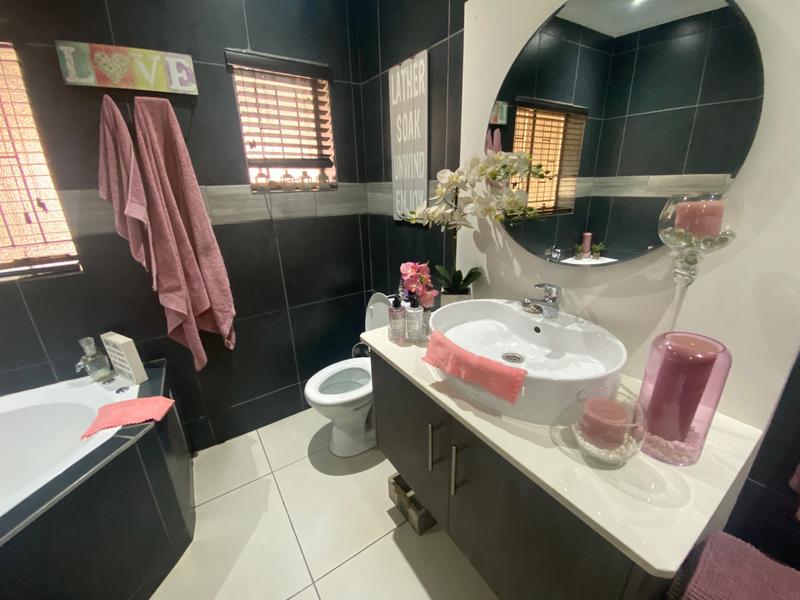 4 Bedroom Property for Sale in Kanonkop Mpumalanga