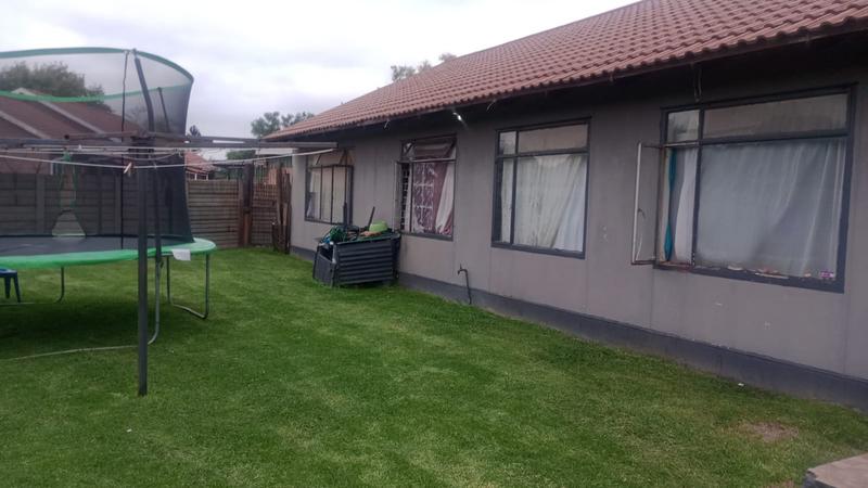 9 Bedroom Property for Sale in Secunda Mpumalanga